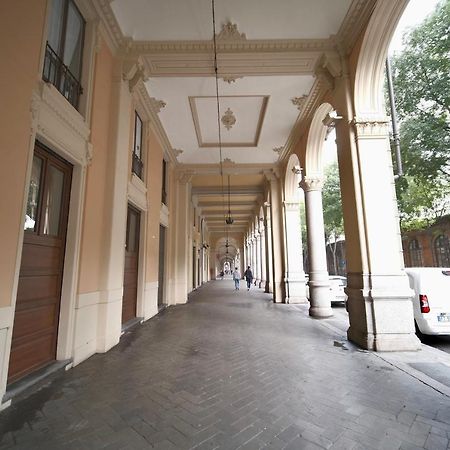 Appartamento Moderno ❴ 300 Mt. Da Porta Nuova ❵ Turin Exterior photo